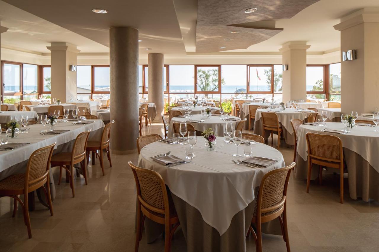Una Hotels Imperial Beach Hotel Marotta Eksteriør billede